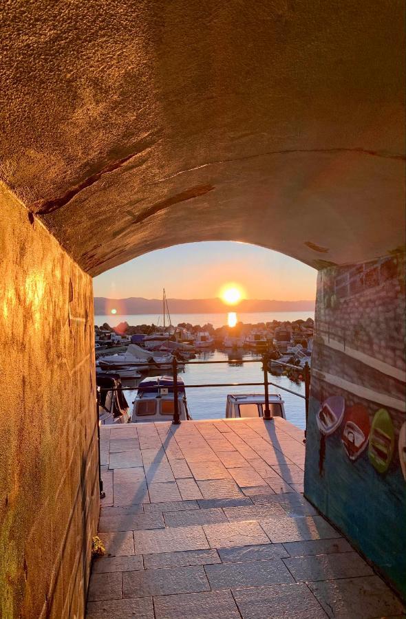 Apartment Lapov Ičići Eksteriør bilde