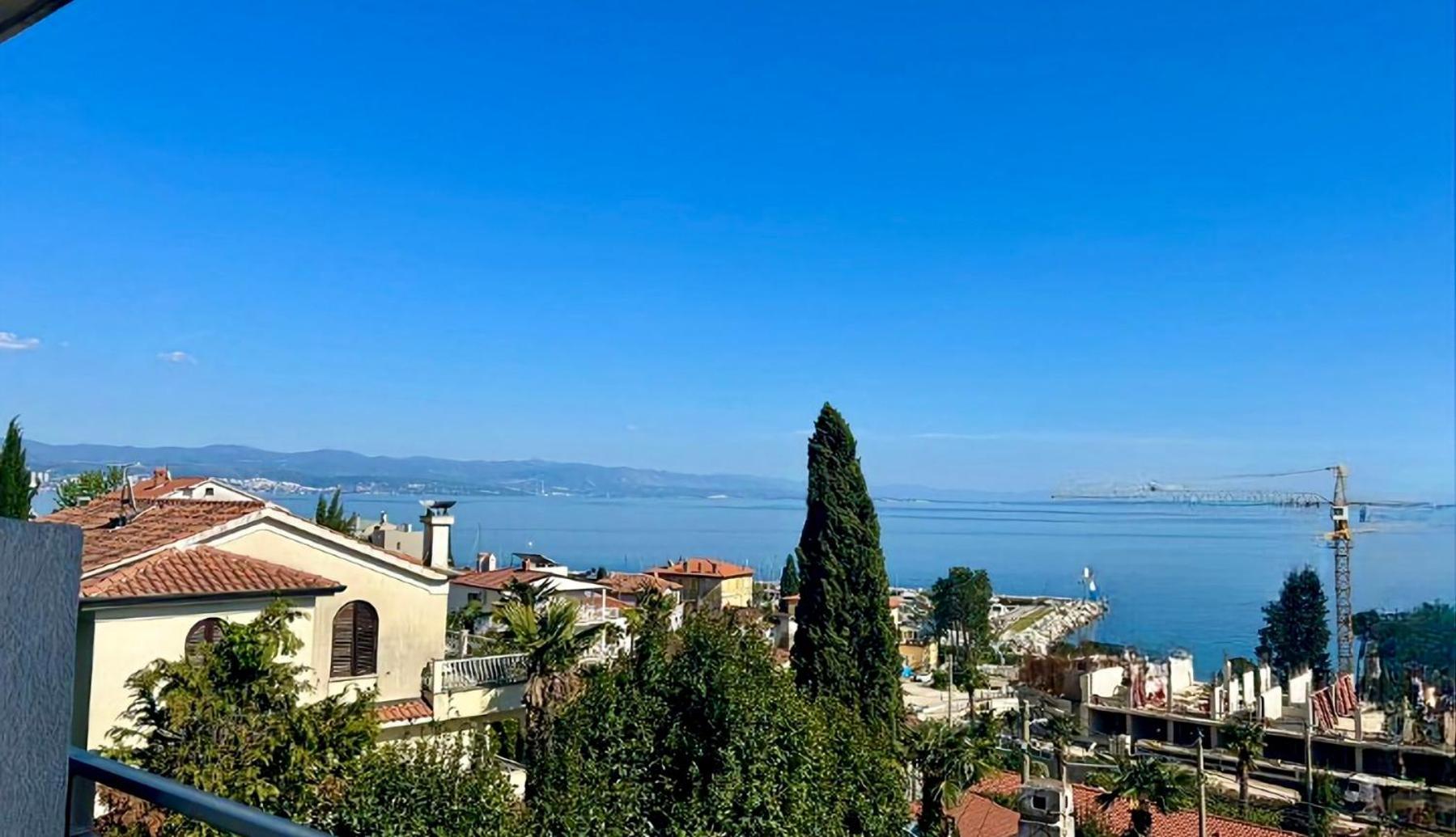 Apartment Lapov Ičići Eksteriør bilde