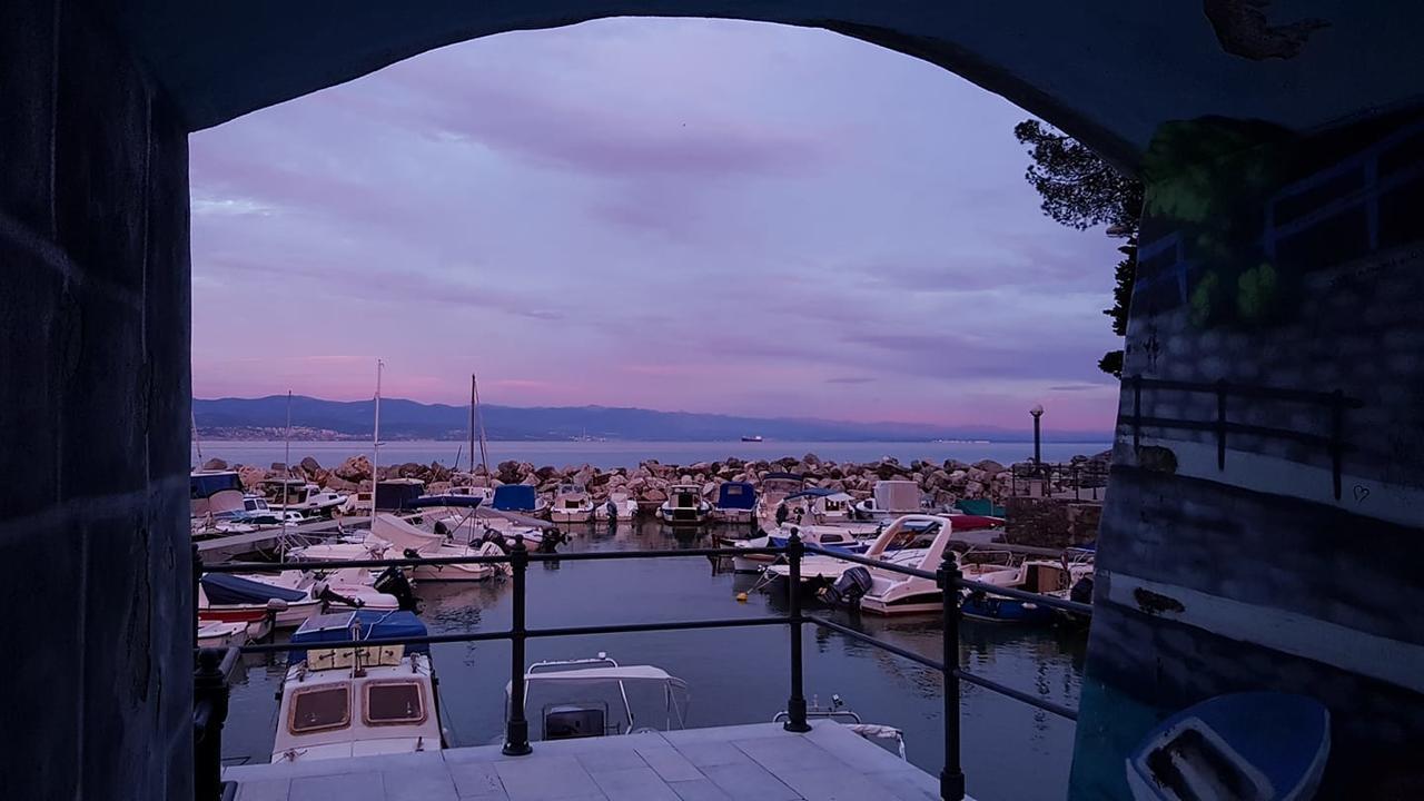 Apartment Lapov Ičići Eksteriør bilde